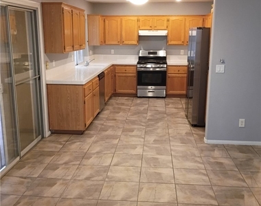 6649 Sweetzer Way - Photo Thumbnail 6
