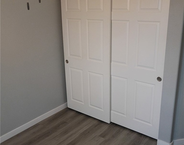 6649 Sweetzer Way - Photo Thumbnail 14