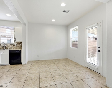 141 Blue Trout Avenue - Photo Thumbnail 9