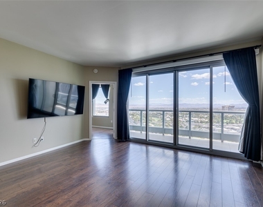 322 Karen Avenue - Photo Thumbnail 5
