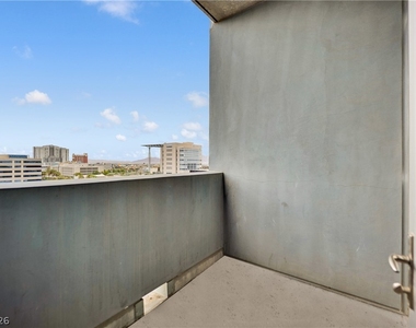 353 E Bonneville Avenue - Photo Thumbnail 20