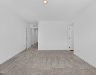 295 Grunt Avenue - Photo Thumbnail 19
