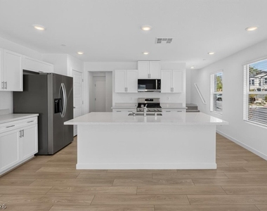 295 Grunt Avenue - Photo Thumbnail 10