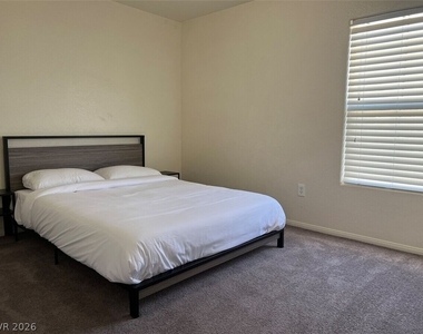 3314 Cave Primrose Street - Photo Thumbnail 3