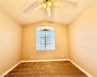 6800 Fruit Flower Avenue - Photo Thumbnail 27