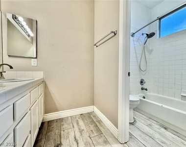 6800 Fruit Flower Avenue - Photo Thumbnail 15