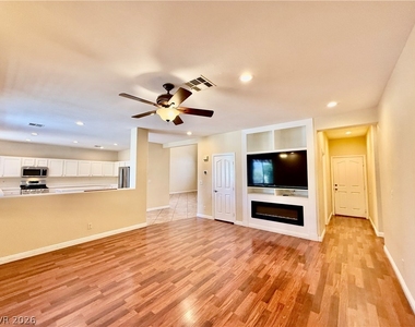 6800 Fruit Flower Avenue - Photo Thumbnail 6