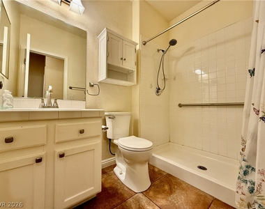 6800 Fruit Flower Avenue - Photo Thumbnail 9