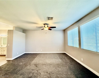 6800 Fruit Flower Avenue - Photo Thumbnail 17