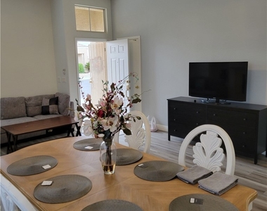 3305 Hillingdon Court - Photo Thumbnail 7