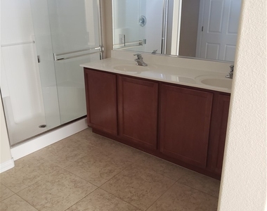 7876 Crownbeard Street - Photo Thumbnail 27