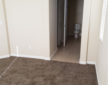 7876 Crownbeard Street - Photo Thumbnail 25