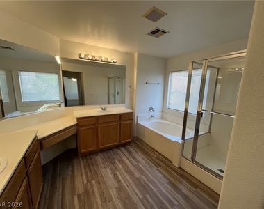 5519 Amy Lynn Street - Photo Thumbnail 15