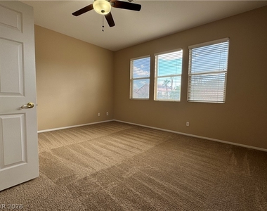 816 Canterbury Cross Place - Photo Thumbnail 34