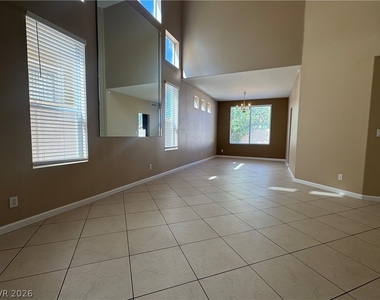 816 Canterbury Cross Place - Photo Thumbnail 2