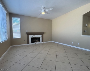 816 Canterbury Cross Place - Photo Thumbnail 16