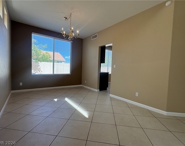 816 Canterbury Cross Place - Photo Thumbnail 4