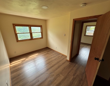 11 Maiden Lane - Photo Thumbnail 17