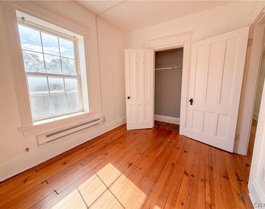 10 E Genesee Street - Photo Thumbnail 17