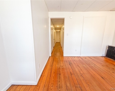 10 E Genesee Street - Photo Thumbnail 41