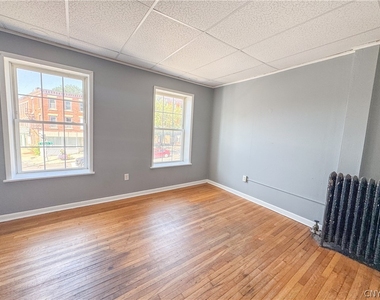 10 E Genesee Street - Photo Thumbnail 27