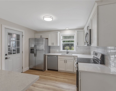117 Edden Lane - Photo Thumbnail 5