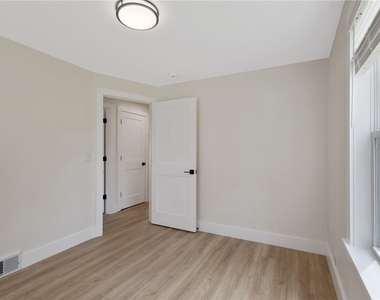 117 Edden Lane - Photo Thumbnail 15