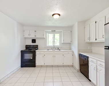 110 Wolcott Terrace - Photo Thumbnail 8