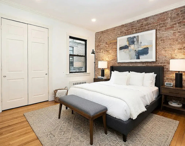 344 East 55th Street - Photo Thumbnail 1