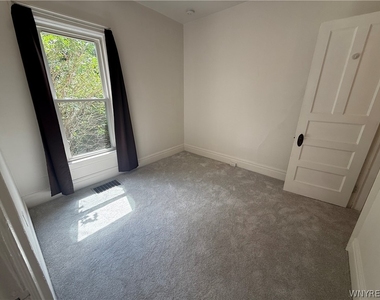 501 Bird Avenue - Photo Thumbnail 12