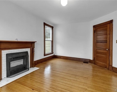 575 Upper Auburn Avenue - Photo Thumbnail 8