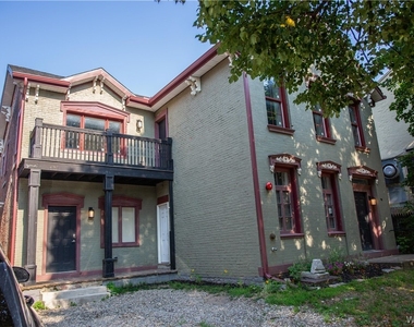 486 Franklin Street - Photo Thumbnail 26