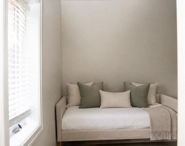 486 Franklin Street - Photo Thumbnail 14