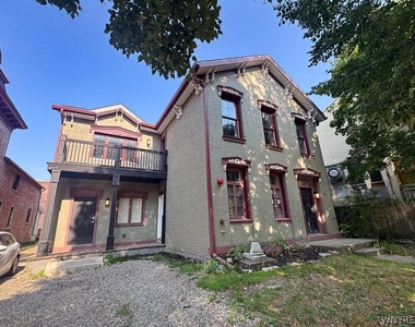 486 Franklin Street - Photo Thumbnail 1