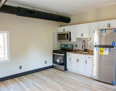486 Franklin Street - Photo Thumbnail 8