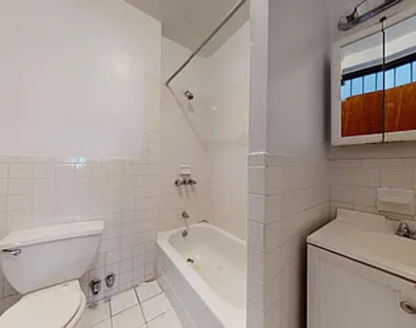 309 East 90th Street - Photo Thumbnail 10