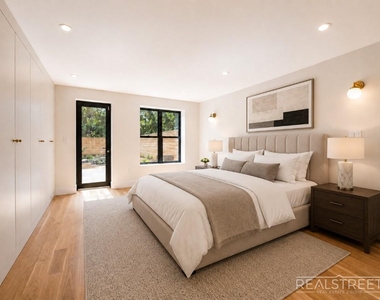 14 Spencer Place - Photo Thumbnail 11