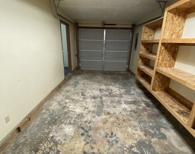 475 Radio Court - Photo Thumbnail 14