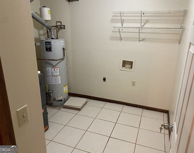 475 Radio Court - Photo Thumbnail 7
