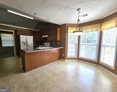 109 Redtail Road - Photo Thumbnail 5