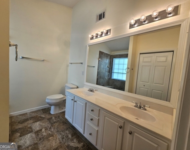 109 Redtail Road - Photo Thumbnail 8