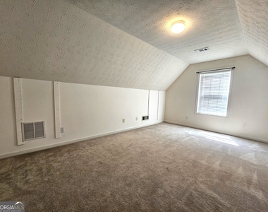 109 Redtail Road - Photo Thumbnail 14