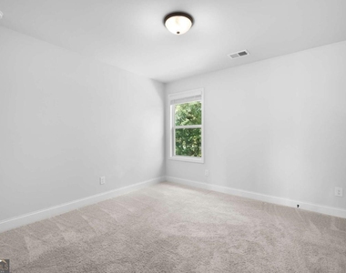 315 Hudson Chase Court - Photo Thumbnail 28