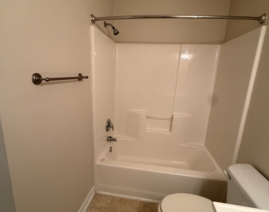 410 E Lawnwood Court - Photo Thumbnail 19