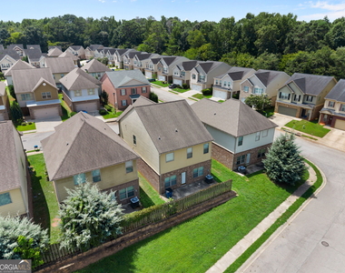 1240 Faye Court - Photo Thumbnail 36