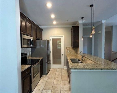 104 Vinings Forest Circle Se - Photo Thumbnail 6