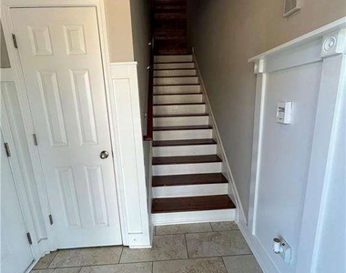 104 Vinings Forest Circle Se - Photo Thumbnail 2