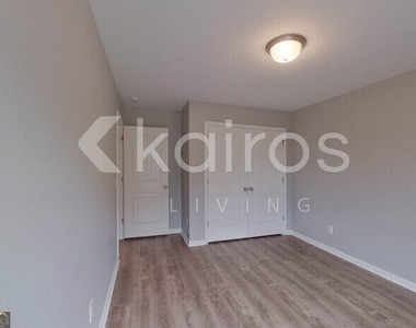 109 Saint Matthew Way - Photo Thumbnail 18