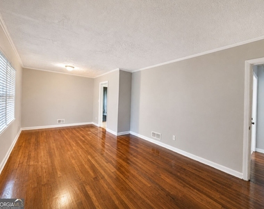 2928 Belleau Lane Se - Photo Thumbnail 14
