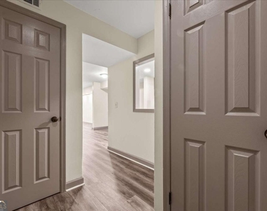210 Appleby Drive - Photo Thumbnail 1